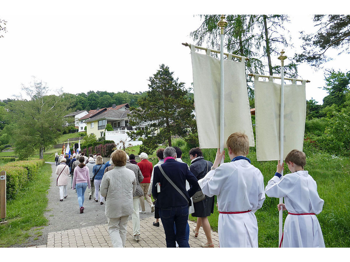 Bittprozession an Christi Himmelfahrt (Foto: Karl-Franz Thiede)